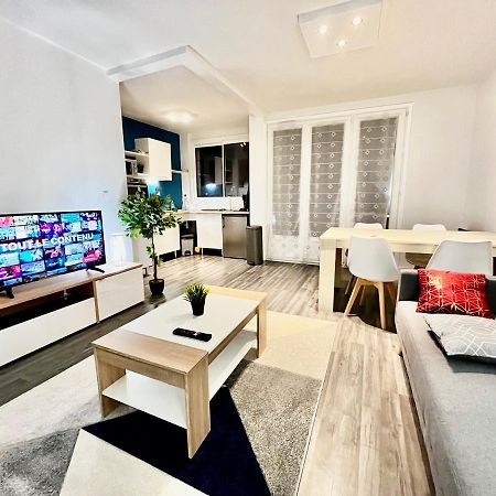 Appartement De Charme T2 Au Coeur De Μπουρζ Εξωτερικό φωτογραφία